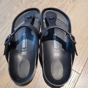 BNWOT Birkenstock Gizeh Eva sandals